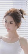 <b>教室停电插班花txt_教室停电插班花赵柔txtV7</b>